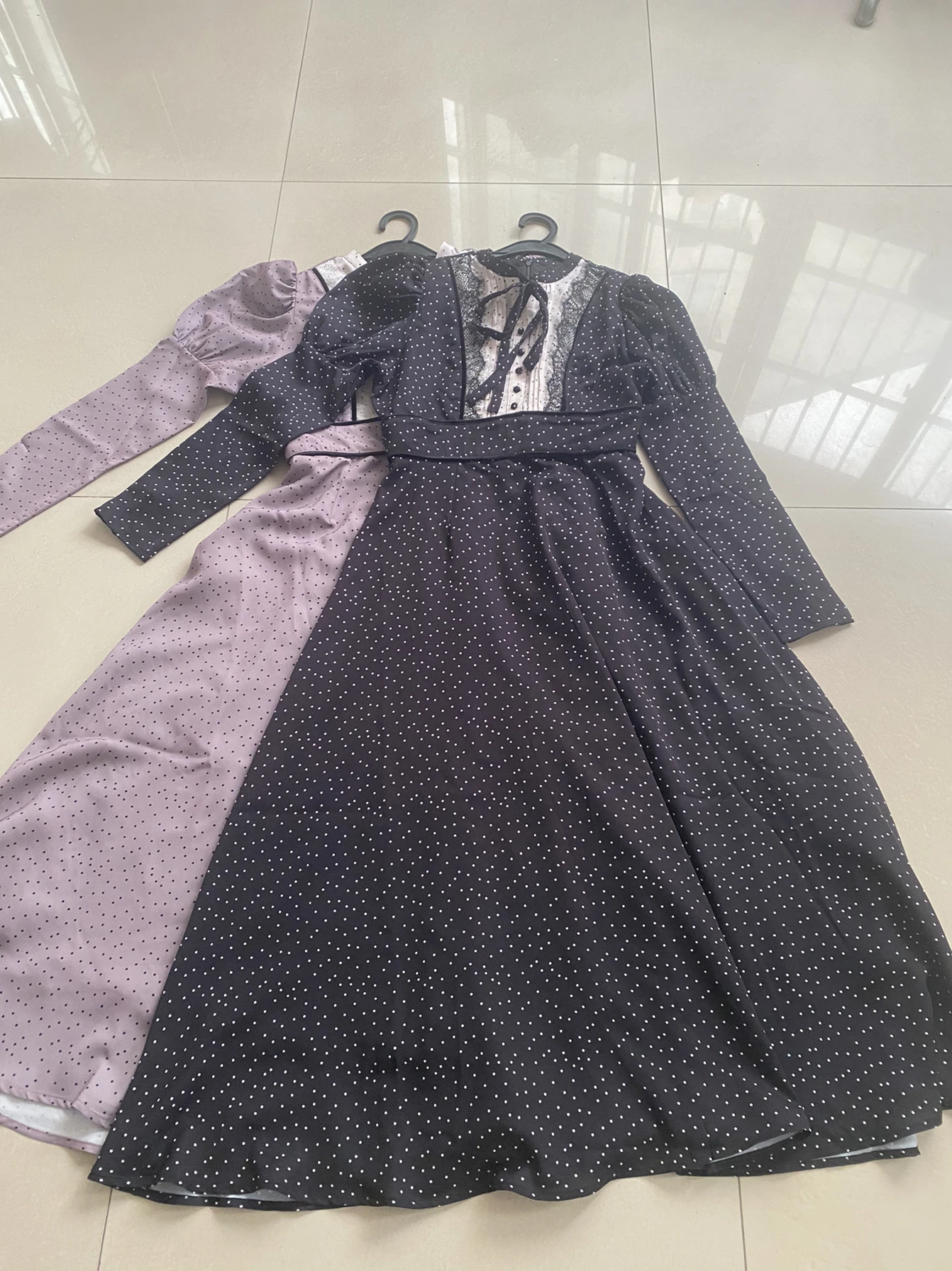 Kuzuwata Japan Palace Style Bow Tie Dress 2024 Early Spring Polka Dot Ruffle Vestidos De Mujer Bubble Sleeve Elegant Long Robe