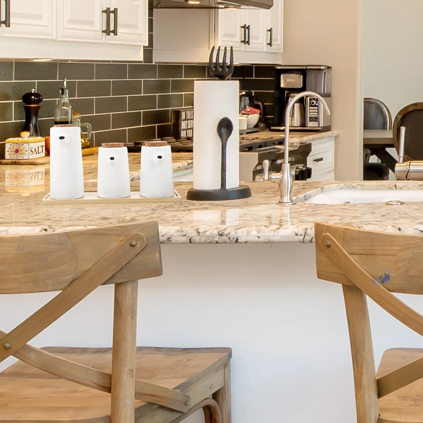 

Japanese Ceramic Oil Bottle Soy Sauce Vinegar Jar Kitchen Condiment Household Vintage Dispenser Container Wood Tray Non Drip