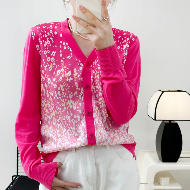 Rose red silk jacket for women in spring and autumn, new temperament, long sleeved mulberry silk top, French wool knitted cardig