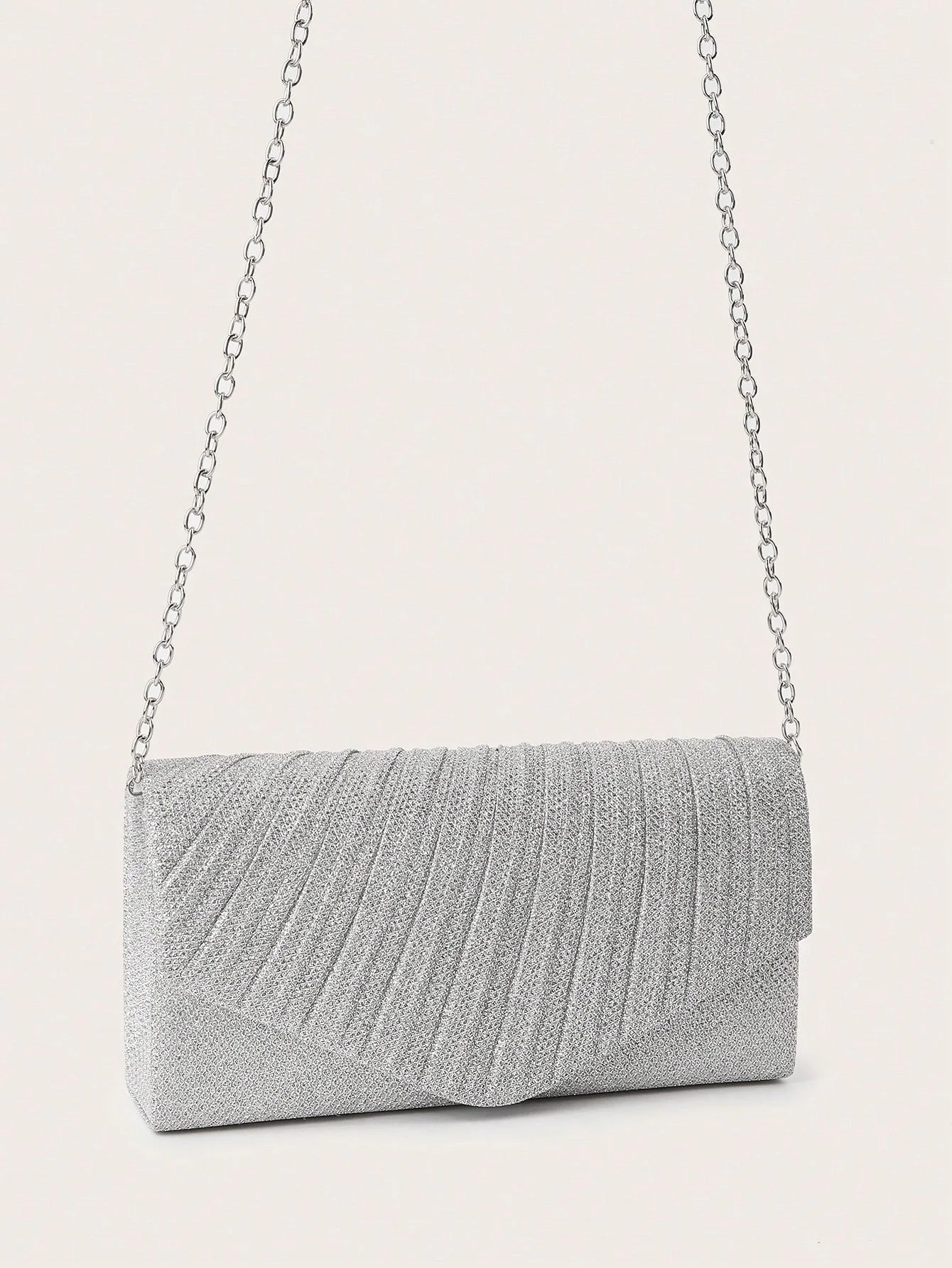 براثن لامعة وفاخرة ذات ثنيات، وحقائب حفلات سلسلة أنيقة وبسيطة، وحقائب مسائية مناسبة لجميع المناسبات. #3