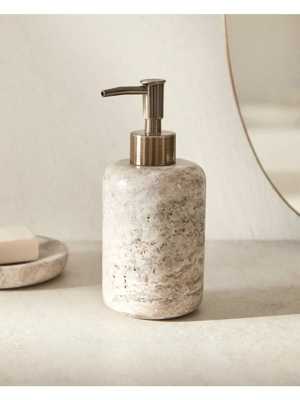 17.5 x 7.5 x 7.5 cm Natural Travertine Marble Stone Refillable Bathroom Liquid Dispenser Lotions Soap Container