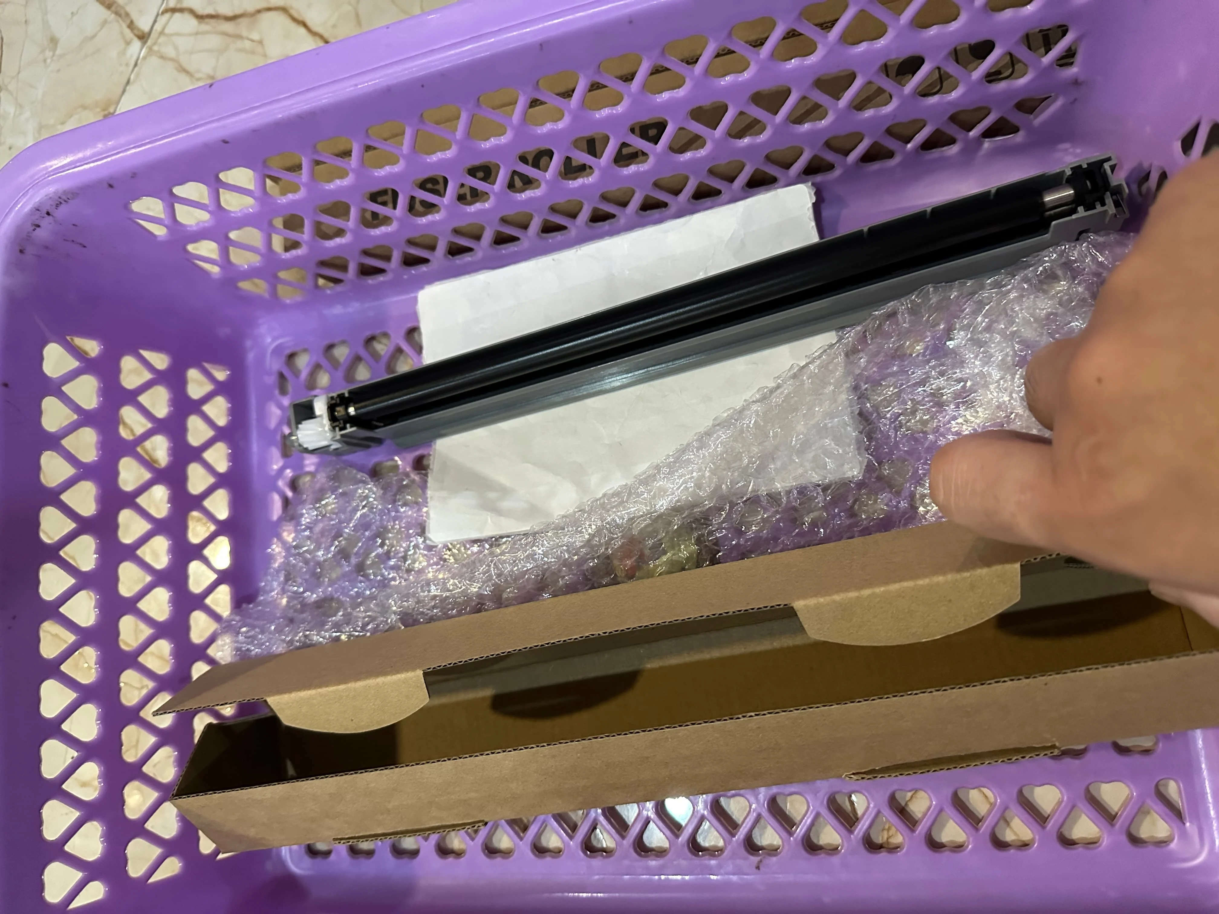 

Основный зарядный ролик MC-3100 в сборе для KYOCERA M3040 M3145 M3540 M3550 M3560 M3645 M3655 M3660 P3045 P3050 P3055 P3060 P3145