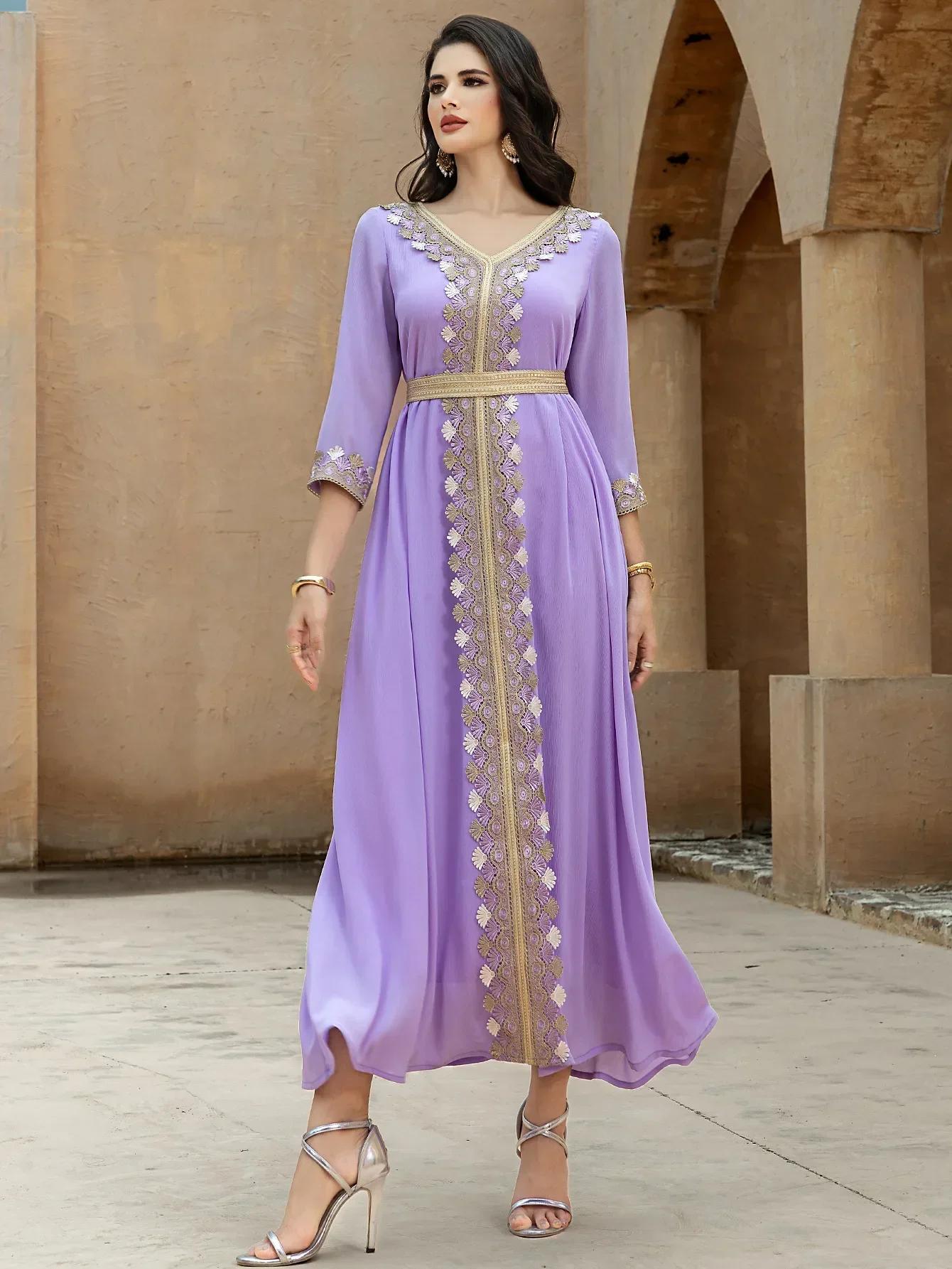 Eid luxe dubaï Abayas pour femmes broderie ceinture Jalabiya Robe musulmane turquie caftan longue Robe de soirée Caftan Marocain Femme