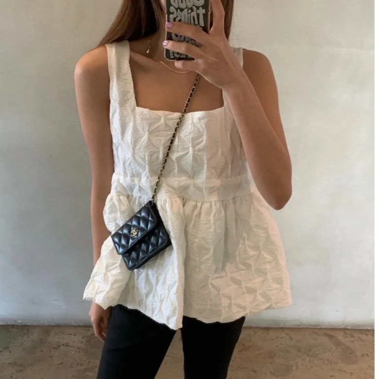 Summer 2026 Fashionable Three-Color Korean Style Crafted Pleated Fabric Square Neck Strap Top Women's Loose Fit Outerwear Vest