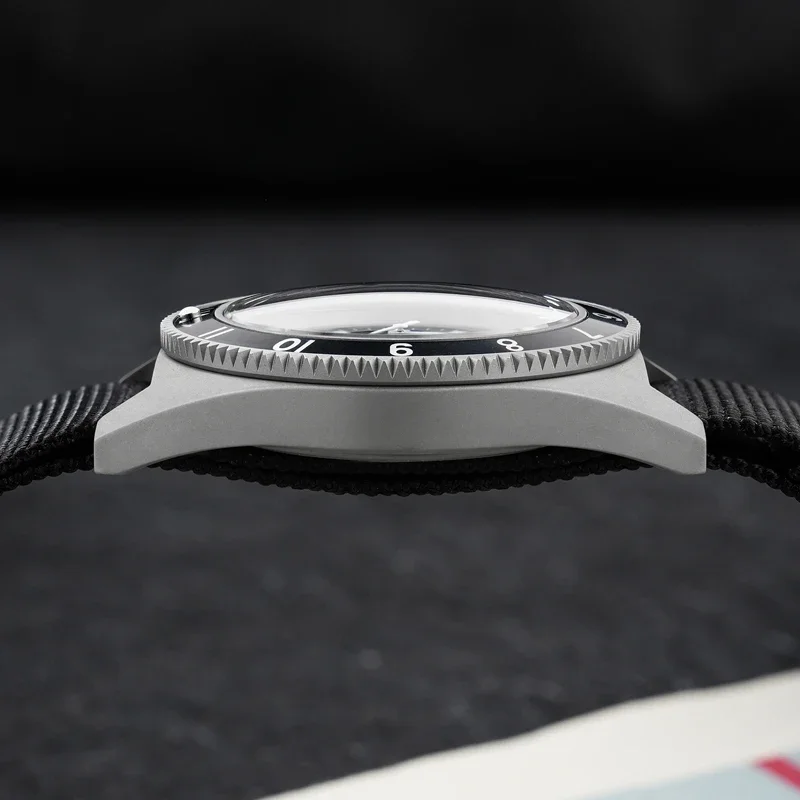 Watchdives WD1972 Quartz Watch VH31 Sweep Seconds Movement 