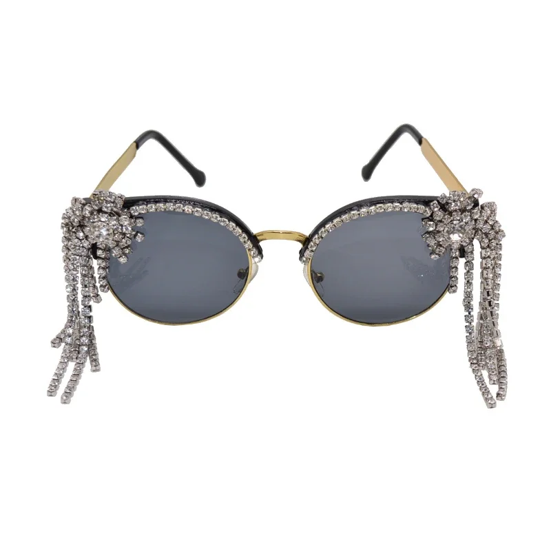 

2023 Baroque Cat Eye Sunglasses Women Crystals Sexy Girls Sun Glasses Rhinestone Ladies Shades for Party Oculos De Sol Feminino