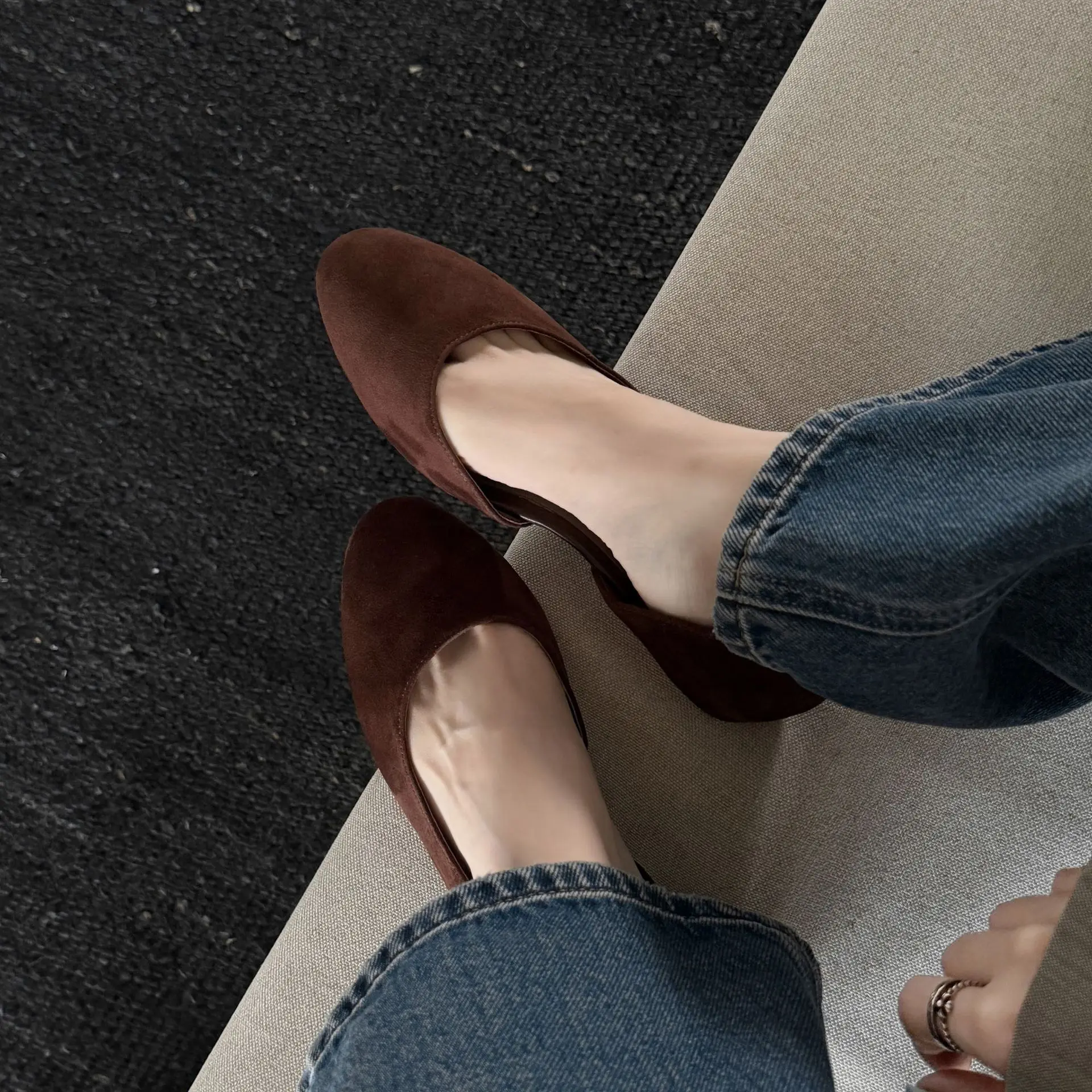 2026 minimalist suede light mouth ballet shoes, small invisible height increase, soft leather versatile nude lazy single shoes