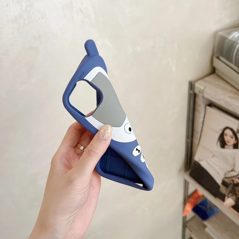 高級バックカバーソフトシリコン漫画かわいいブルー電話スタイリング耐衝撃電話ケース Iphone 15 14 13 12ProMax 落下防止