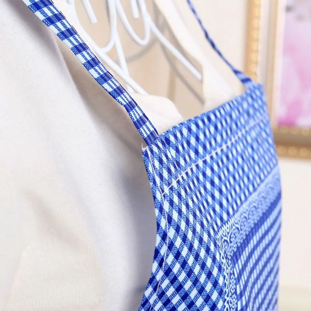 1Pc Cartoon Rabbit Pattern Cooking Apron For Adults Lady Women Hang Neck Sleeveless Double Pocket Household Cleaning Aprons