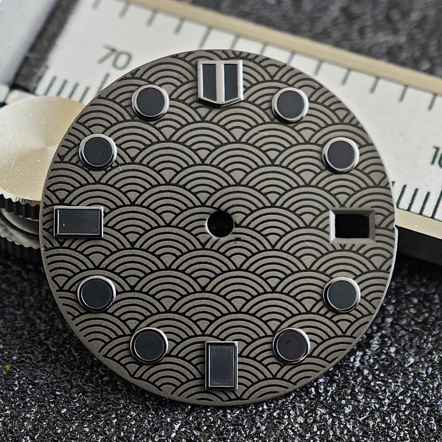 28.5MM Diameter Single Calendar Watch Dial Green Luminous Dial For NH34 NH 35 NH36 Watch Movement Accessories