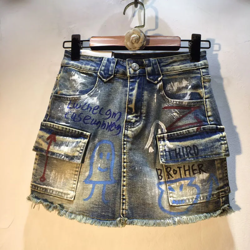 Europe Station 2025 Summer New Letter Graffiti Painted High Waist Slimming Stretch Denim Skirt Short Skirt Women's Skirt