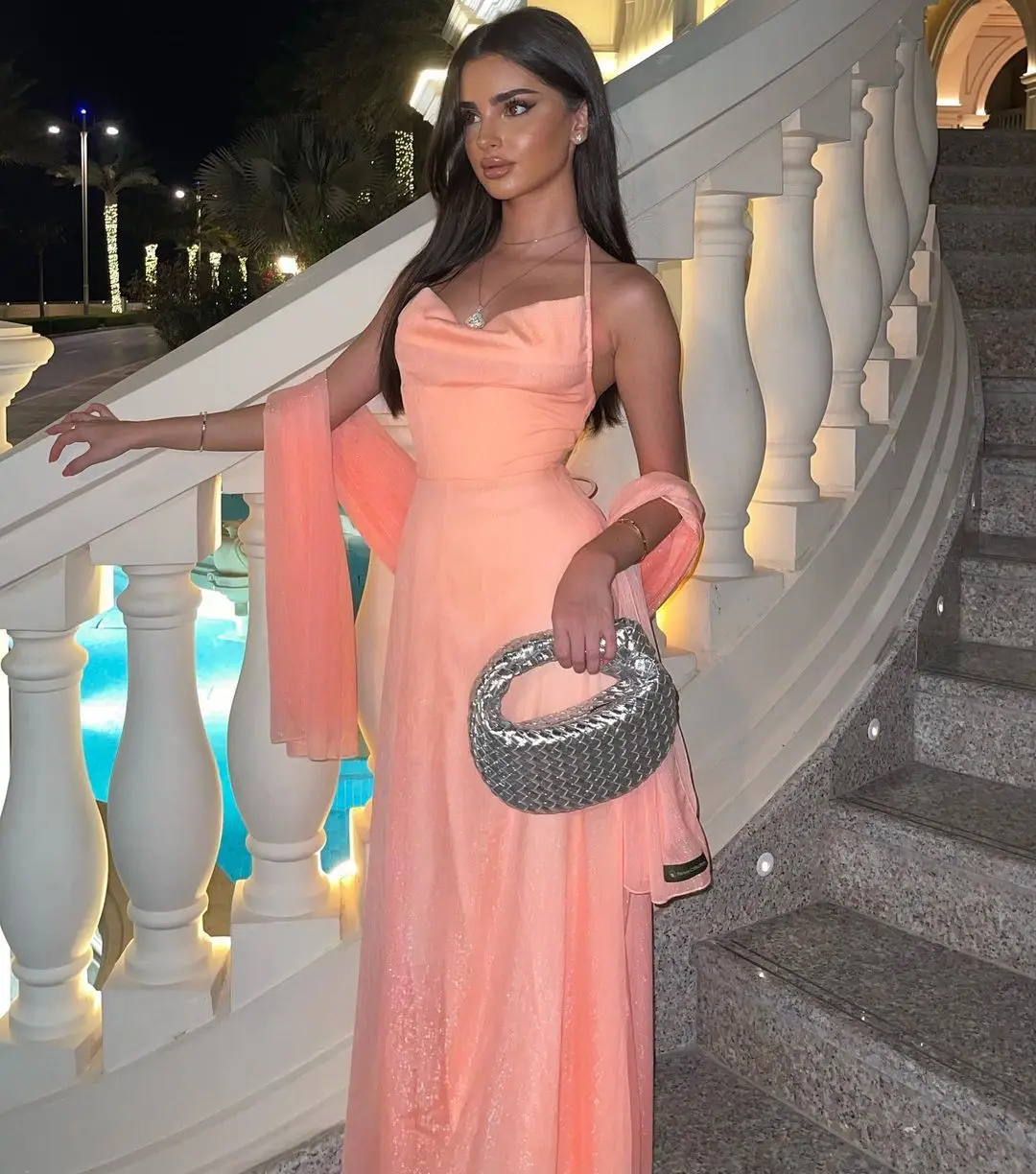 

Fashionvane Halter Neck Shinny Prom Dresses with Wraps Dubai Robe Women Wear for Special Occasion Long Sexy Party Bride Gowns