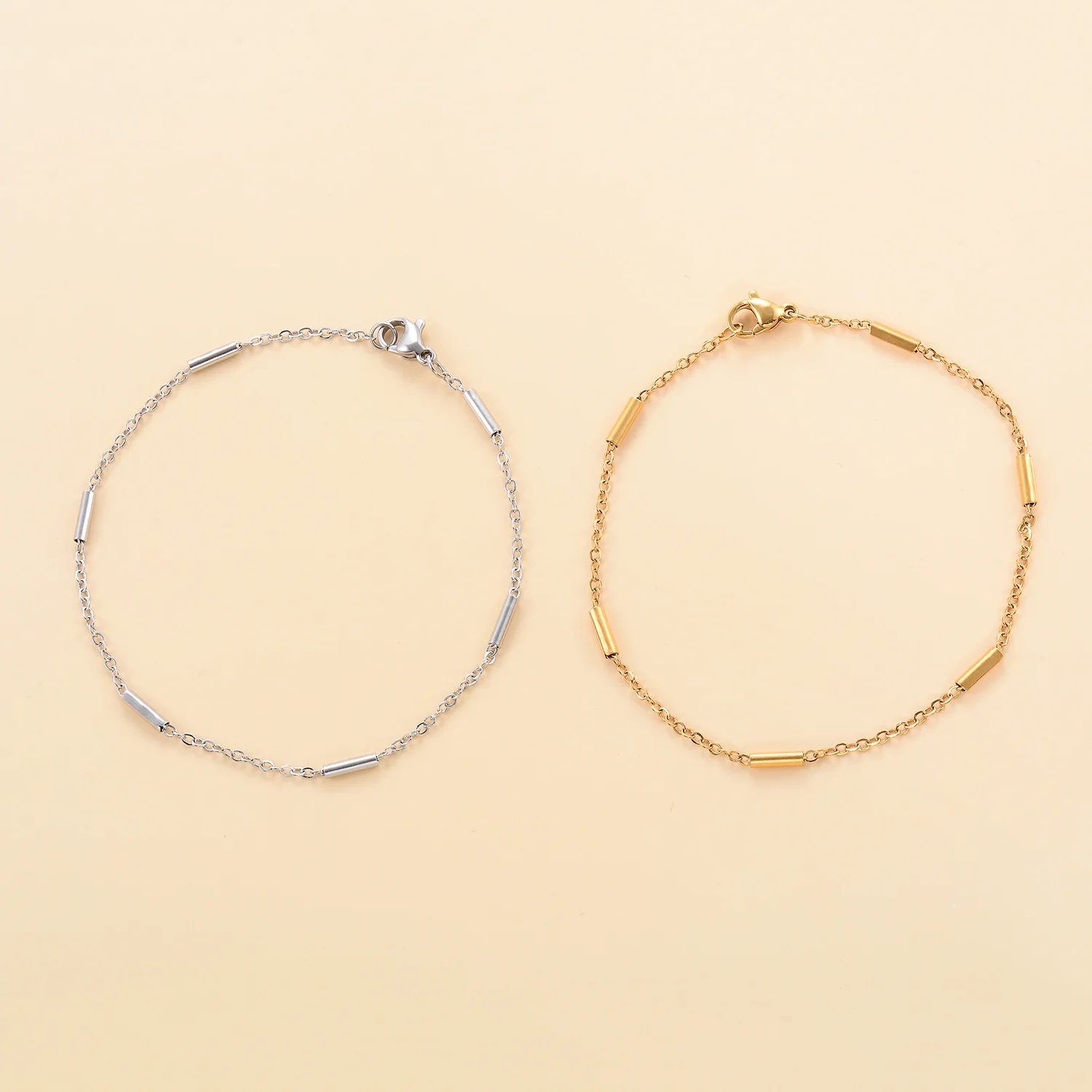 Goldfarbene Armbänder Dünner Edelstahl-Armreif Schick Verstellbar Kein Verblassen Schmucktrends im Großhandel – Detail 3