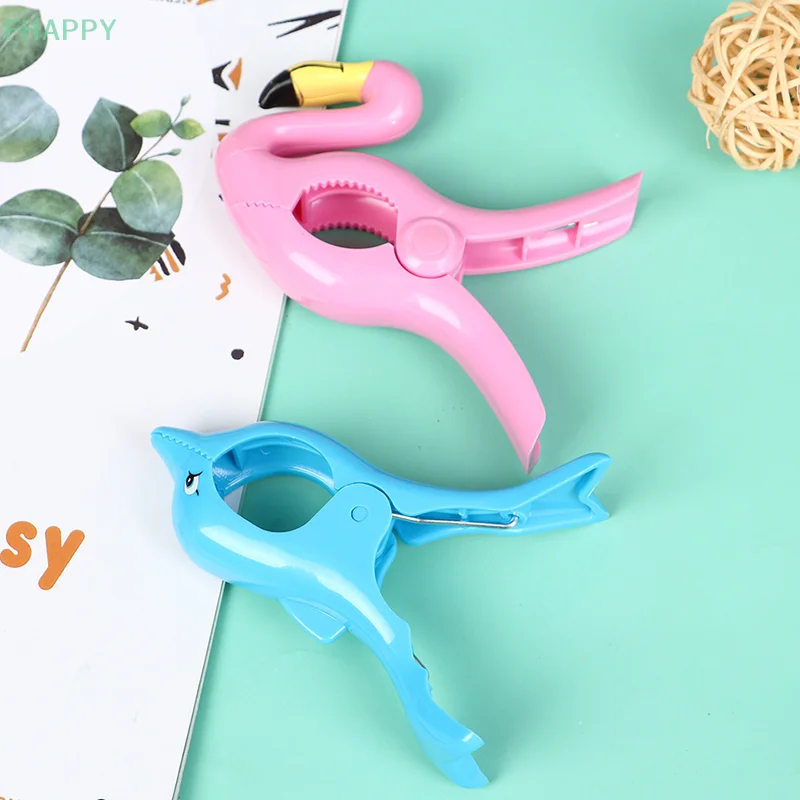 1Pc Creatieve Grote Maat Plastic Clip Quilt Fixator Strandlaken Dierenklem Kleding Winddichte Fixatie Tool Kleding-Pin Wasknijper