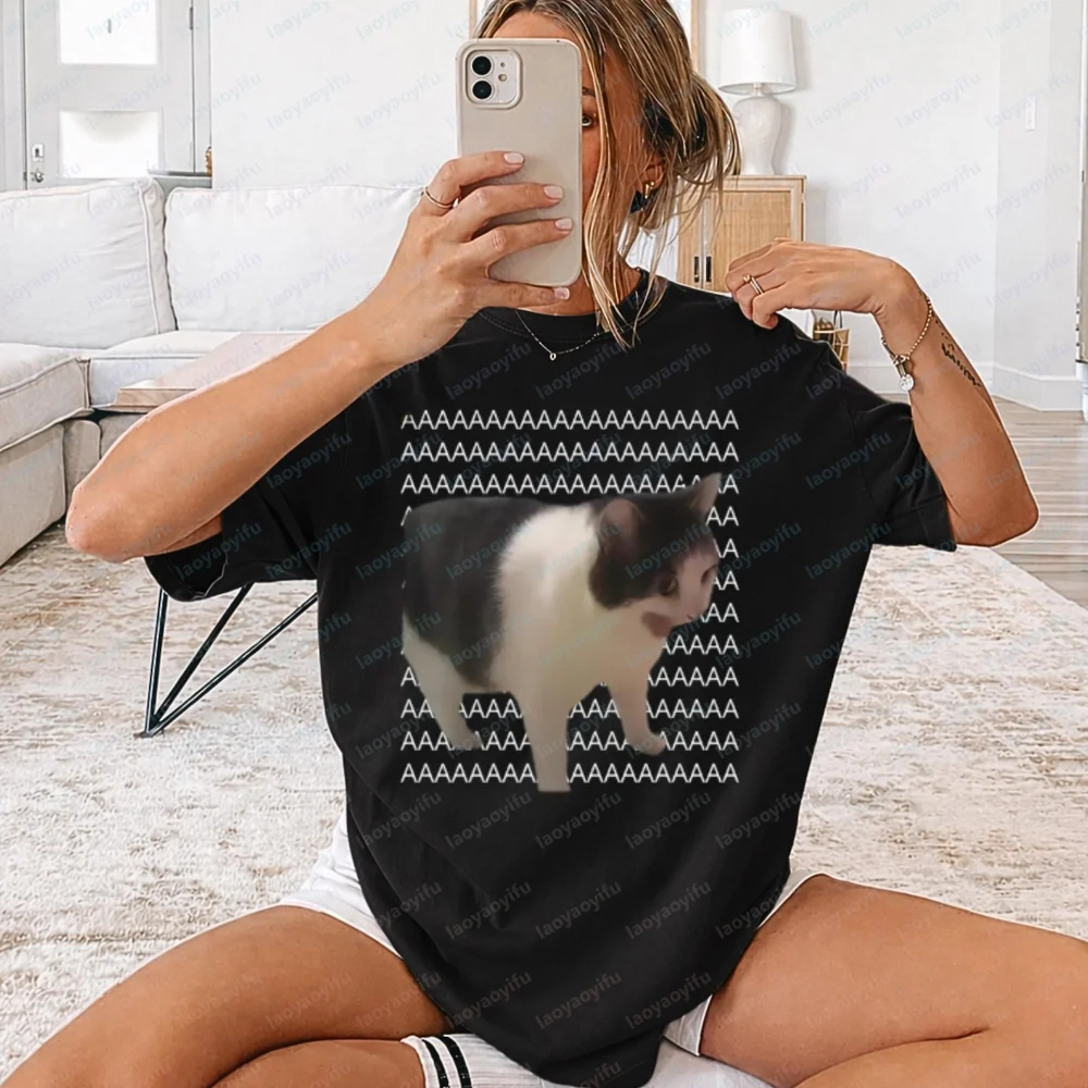 Screaming Cat Meme Cotton T-Shirt Funny Internet Tee Silly Cat Gag Gifts Silly Graphic Meme Shirt Viral Cursed Top Women Clothes
