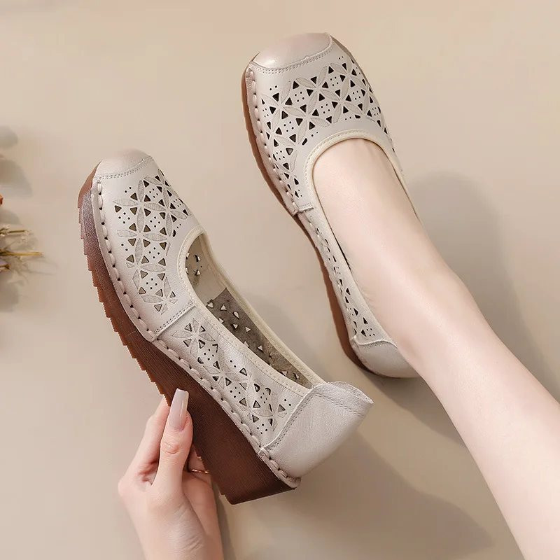 

Feerldi New Cut-out Geunine Leather Flowers Woman Hollow Wedges Flats Mom's Handmade Round Toe Versatile Women's Shoes