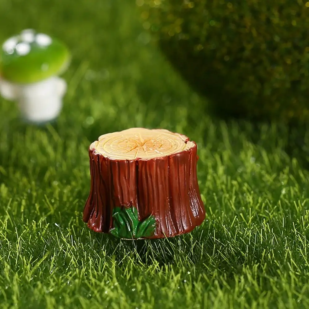 Creative Cute Simulation Tree Stump Cartoon Tree Stump Shape Resin Small Tree Stump DIY Tree Stump Ornaments Outdoor