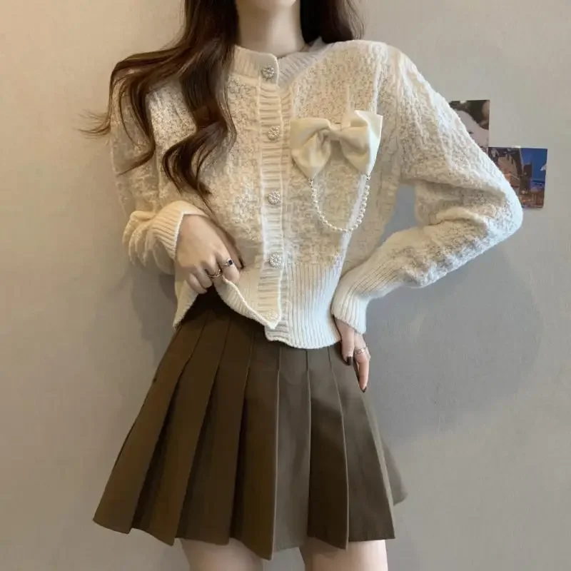 

Women's Preppy Style Sweet Bowknot Brooch Sweater Cardigan Lady Slim Short Knit Jackets Spring Autumn New Knitted Tops Female