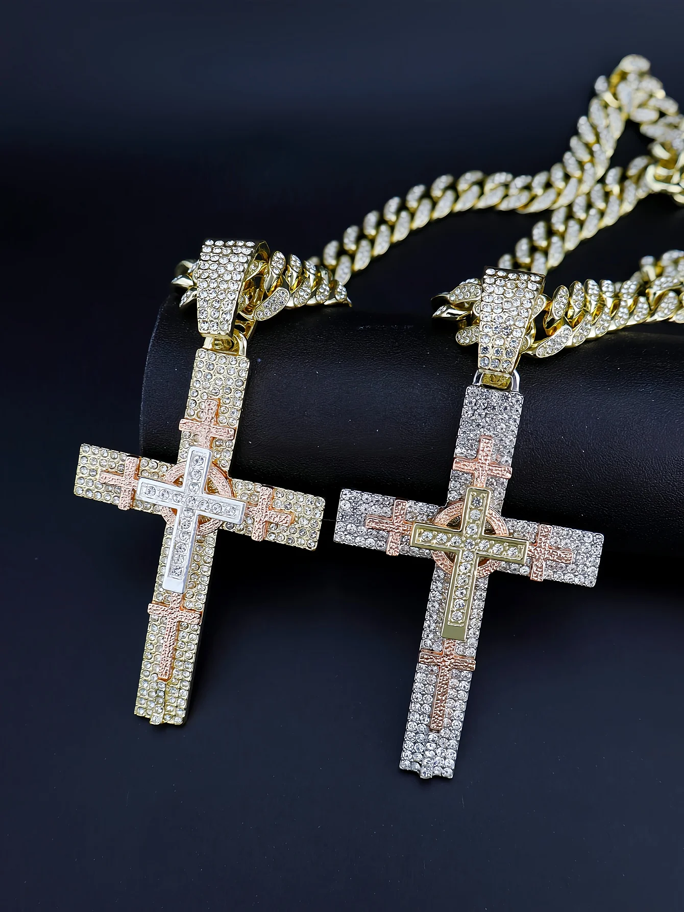 Hip Hop Punk Style 14K Gold Plated Cuban Chain Style Chunky Chain Tri-Color Cross Necklace