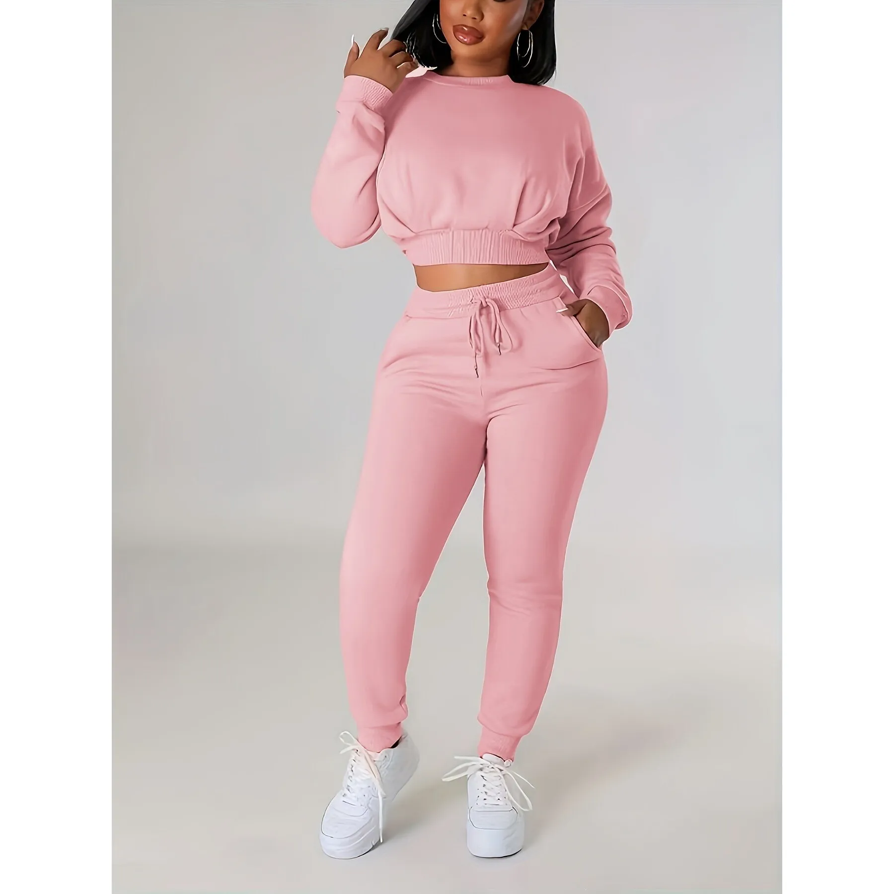 

Sporty Two-Piece Hoodie Set Women's Fashion Summer Outfit Zippered Sweatshirt And Pants Ensemble for Casual Wear