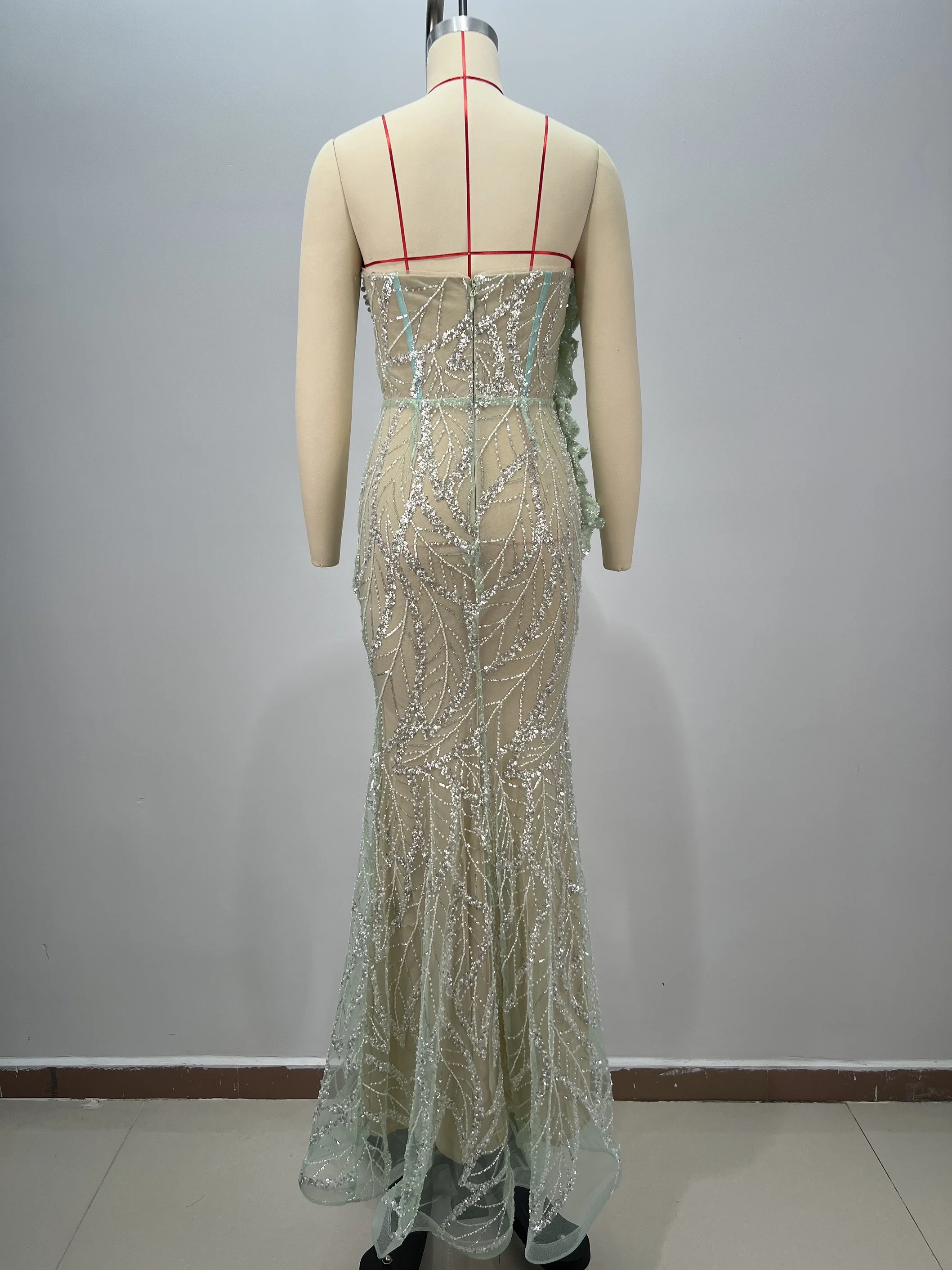 Women's Light Green Bandage Dress Sheer Tulle Leaf Embroidery Thin Straps Backless Mermaid Gown Green Accent Formal Party