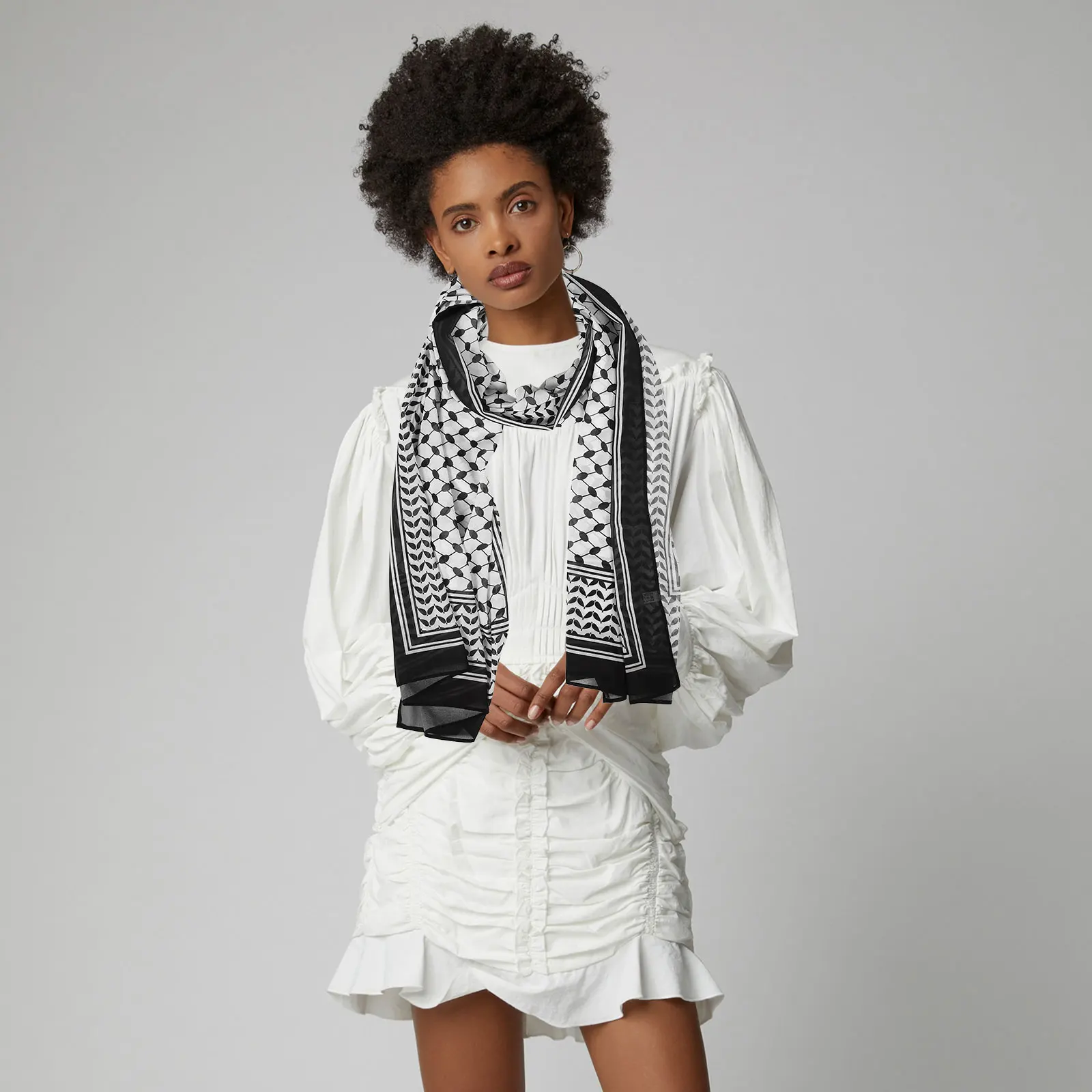 

Черный шифоновый платок с принтом, легкий, дышащий, в ближневосточном стиле, для путешествий, модный женский шейный платок