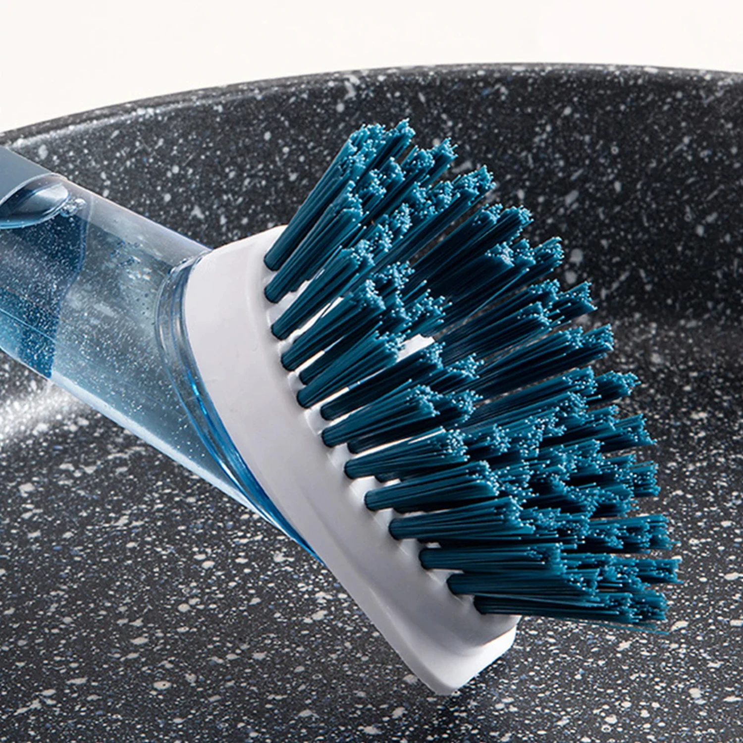 Set di spazzole per piatti per erogazione di sapone con 4 testine di ricambio Spazzola per piatti da cucina con base con dispenser di sapone