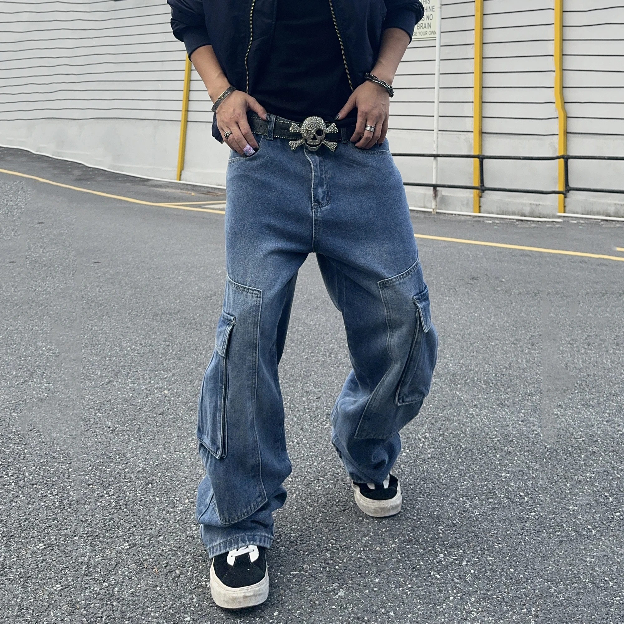 

Blue Denim Work Pants with Multiple Pockets for Men Suitable for All Seasons Straight Leg Style Loose and Wide Leg Fit New Style