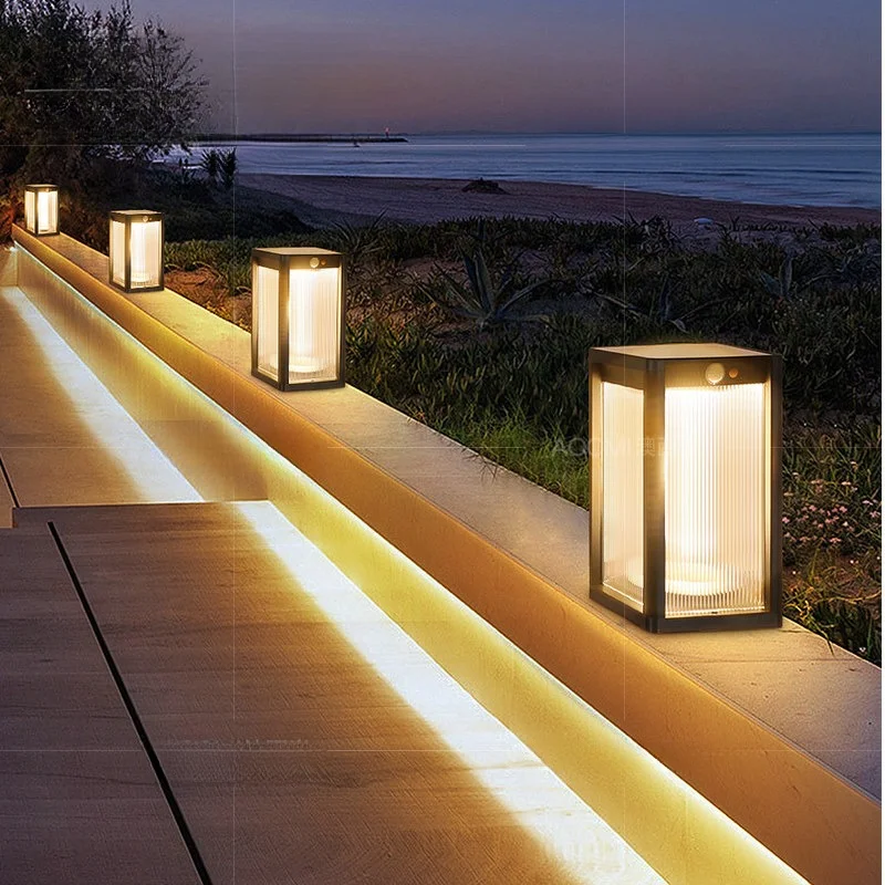 Wall Column Headlight New Solar Energy Home Outdoor Villa Courtyard Garden Courtyard Entrance Human-Sensing Small Pillar Light view 5