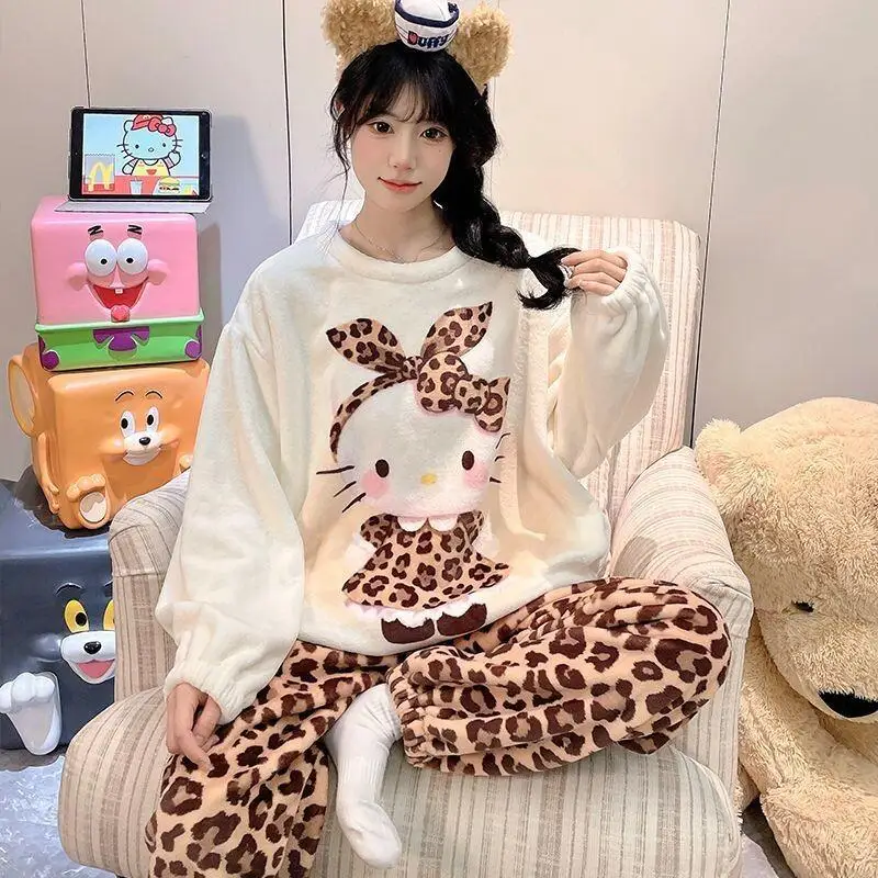 厚手の漫画風KT猫コーラルフリースホームスーツセット、サンリオハローキティフランネルパジャマ、女性用、秋冬暖かい