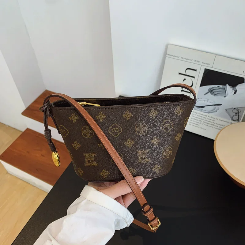 

2025 New Women's Premium Mini Bucket Bag - Retro Printed Ingot Style, Casual Shoulder & Crossbody Bag