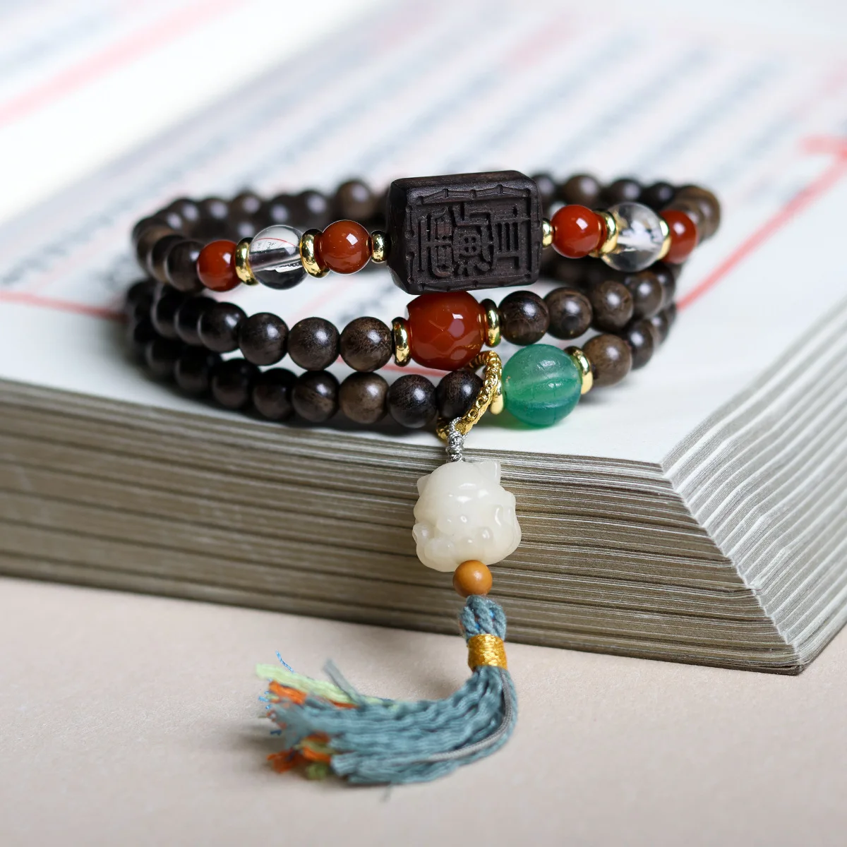 

Multi Wrap Agarwood Bracelet with Rain Gradient Ear Pendant Bodhi Root Nine Tailed Fox Beaded Bracelet for Women Gifts