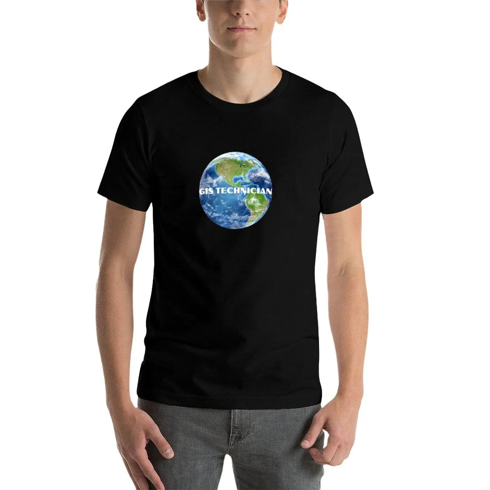 GIS TECHNICIAN تي شيرت تي شيرت شخصية رجل تي شيرت عالية الجودة الفاخرة العلامة التجارية مضحك تي شيرت رجل تي شيرت