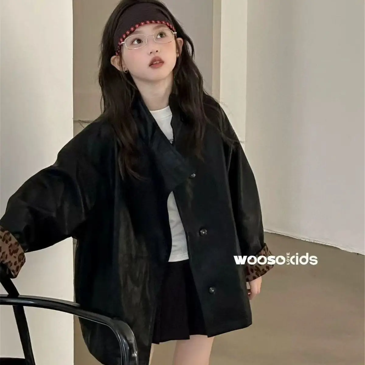 

Girls' Leather Jacket 2025 New Autumn Children's Fashion Leopard Print Splicing Medium and Older Children's Casual Top