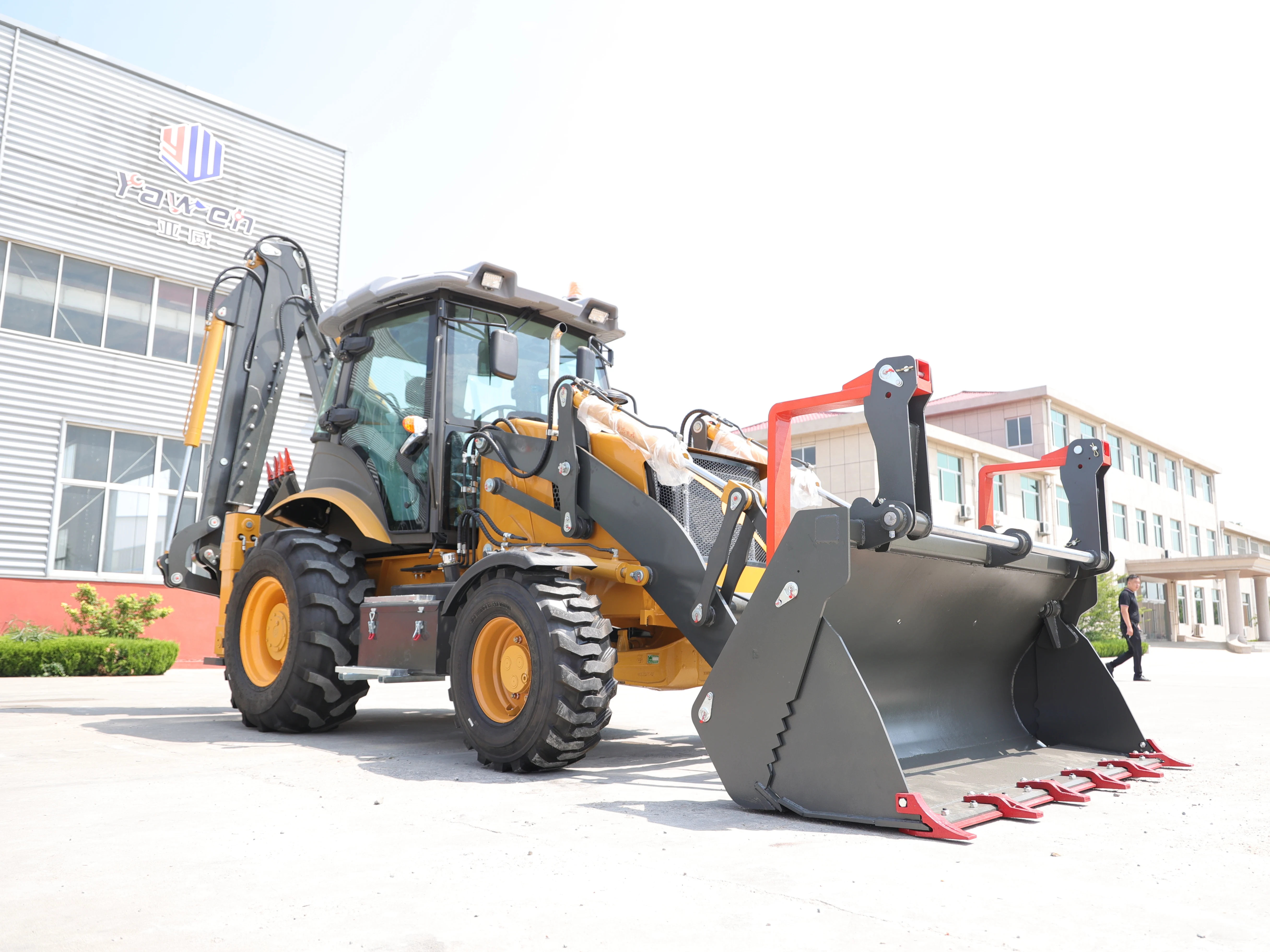 China Multifunctionele Professionele Ontwerp Mini Graaflaadmachine Cummis Motor Graaflaadcombinaties Tractor Lader Graafmachine Prijs Aangepast