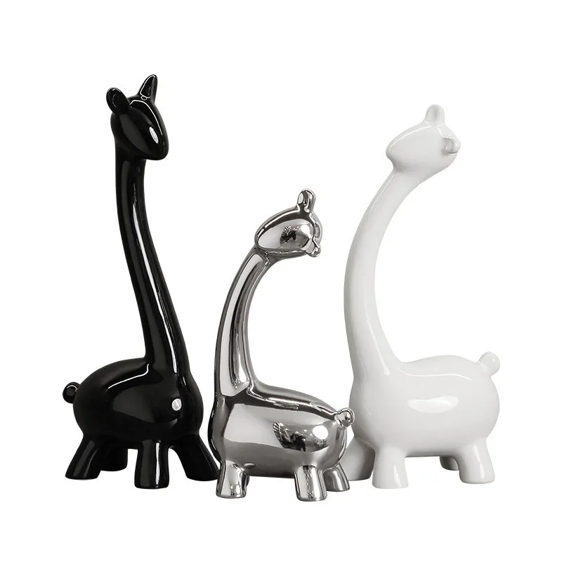 

Ceramic animal giraffe ornament home living room modern model room TV cabinet wine cabinet entrance desktop decoration