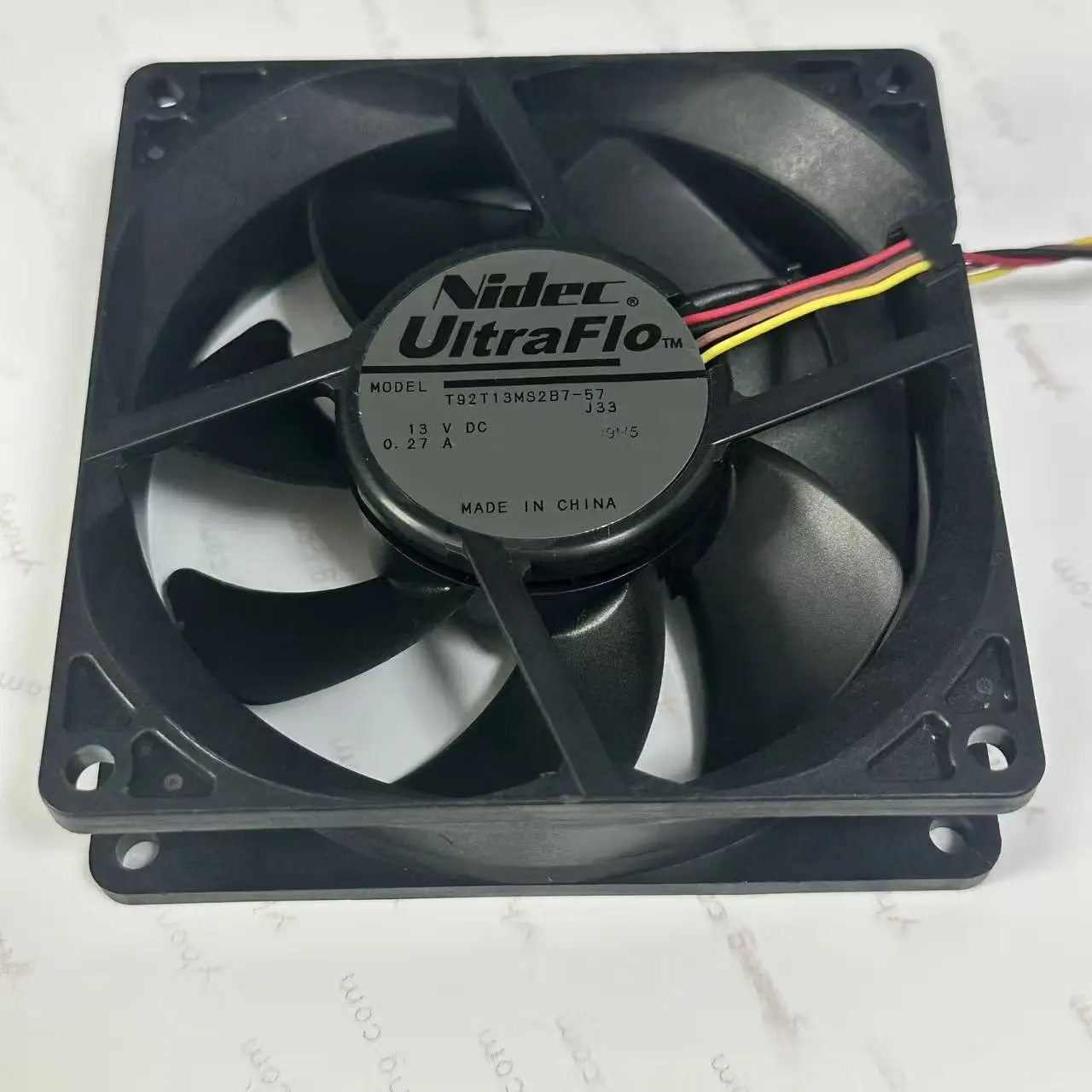 

Nidec T92T13MS2B7-57 J33 DC 13V 0.27A 92x92x25mm 4-Wire Server Cooling Fan