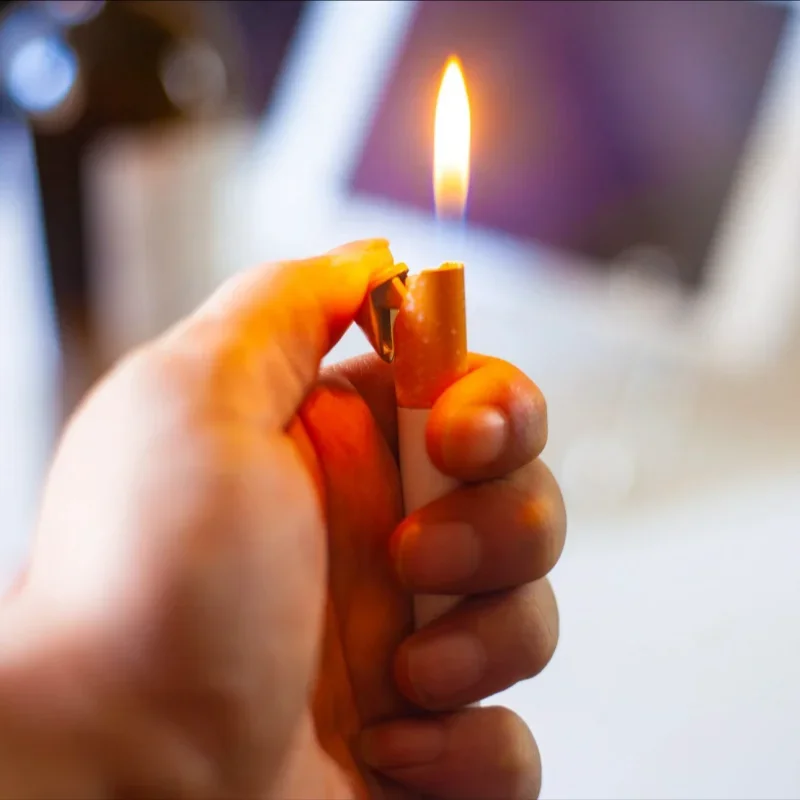 

New Mini Cigarette Lighter Outdoor Portable Grinding Wheel Inflatable Compact Lighter Cigarette Accessories Fashion Men's Gift