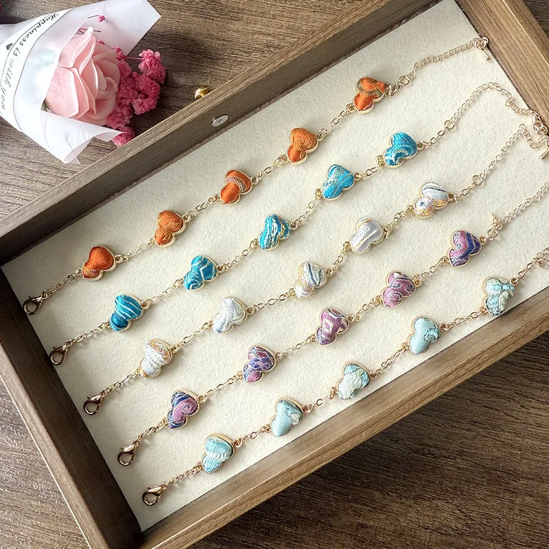 New Chinese ICH Handmade Song Brocade Gourd Bracelet Vintage Cheongsam Match Fortune Prosperity Wristlet Great Gift for Bestie