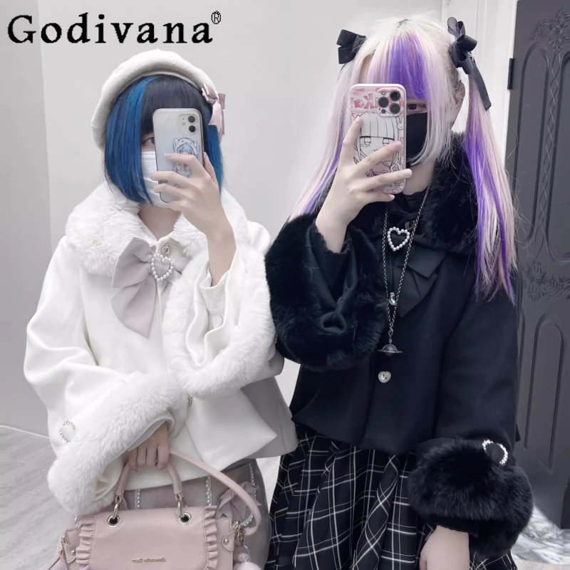 

Японская субкультура, милая короткая куртка в стиле Лолиты, зима 2025 г., японская куртка для девочек с милым бантом и воротником из искусственного меха, теплые плюшевые пальто