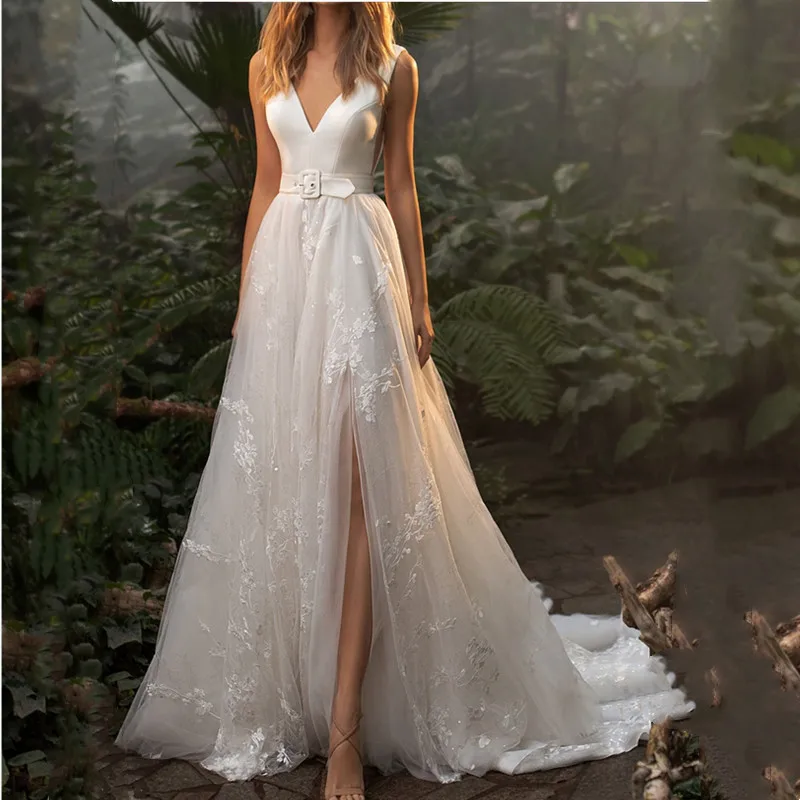 Abito da sposa Sexy con spacco alto 2023 elegante senza maniche con scollo a v profondo senza schienale Sweep Train per abiti da sposa femminili fusciacche Illusion