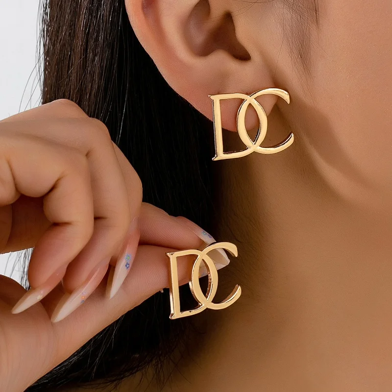Luxury Gold Letter Logo Stud Earrings, Vintage Gold Plated Monogram Earrings, Elegant Fashion Jewelry for Women