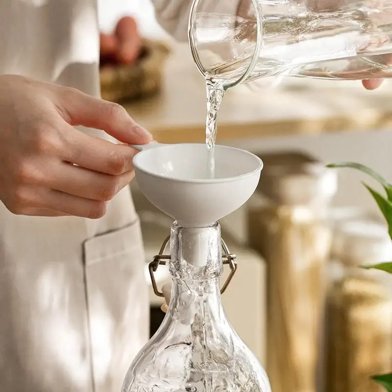 Plastic Wide Mouth Funnel Portable Transfer Funnel For Kitchen Oil Liquid Cosmetic Bottle Filling Tool