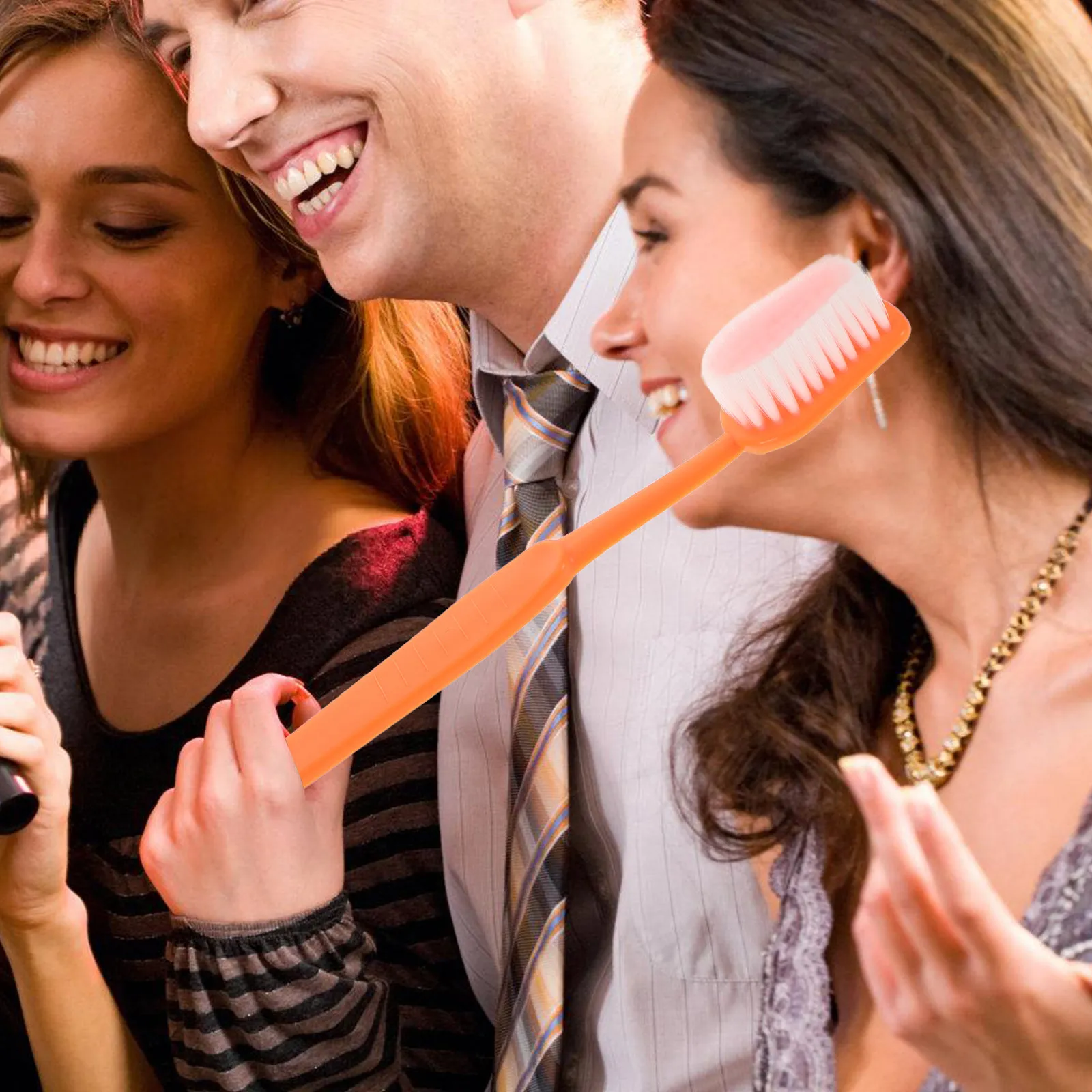 

Large Creative Toothbrush Prop Big Oversized Funny Costume Halloween Party Decoration Brush Prank