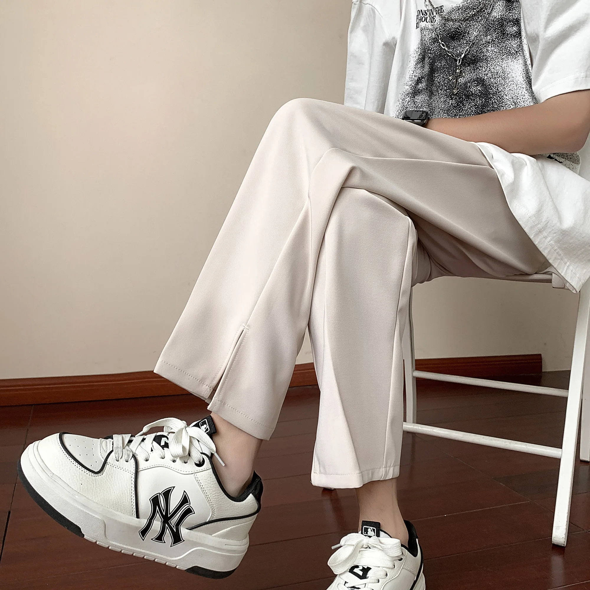 

Mens Ice Silk Pants Summer Slim Fit Casual Long Trousers Khaki Drapey Straight Leg West Pants Comfortable Breathable Cool Fee...