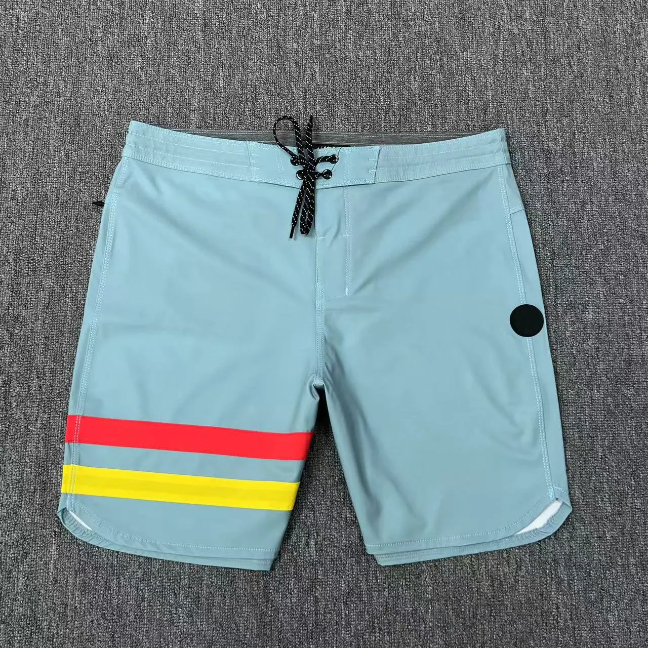Pantalones cortos clásicos lisos de dos líneas para hombre, bañadores deportivos para Surf, natación, pantalones cortos de playa impermeables, bañadores de secado rápido de alta elasticidad para hombre