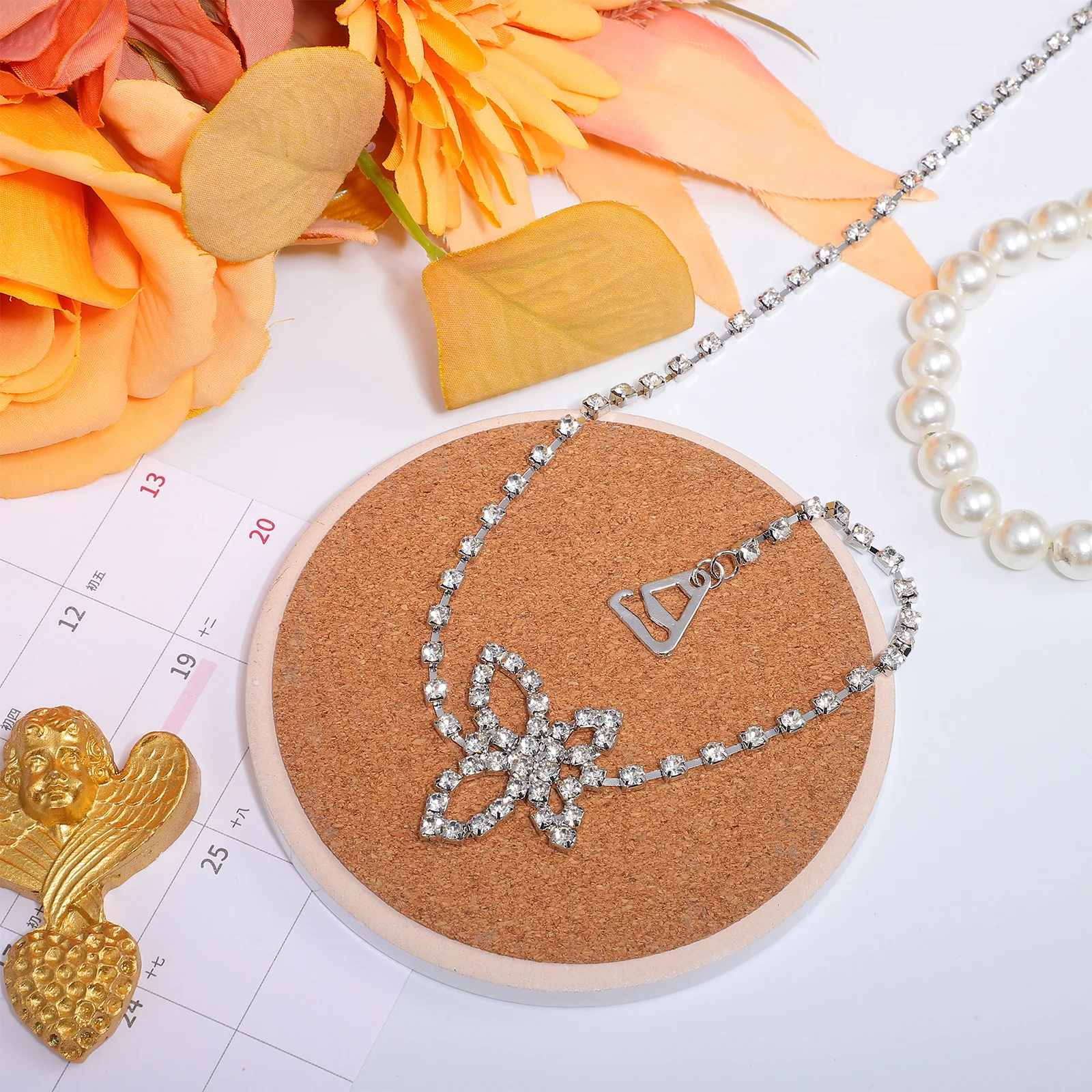 สายโซ่ประดับรูปผีเสื้อ ประดับเพชรเทียม สำหรับผู้หญิง ใช้ตกแต่งชุด สายโซ่แฟชั่น เครื่องประดับสำหรับงานแต่งงาน งานปาร์ตี้ริมชายหาด