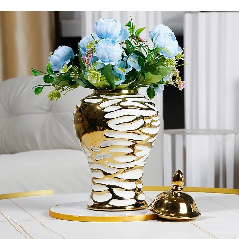 Golden Ceramic General Jar Ginger Cans Storage Tanks Decorative Bottles Flower Vase Chinese Retro Ornaments Home Decoration