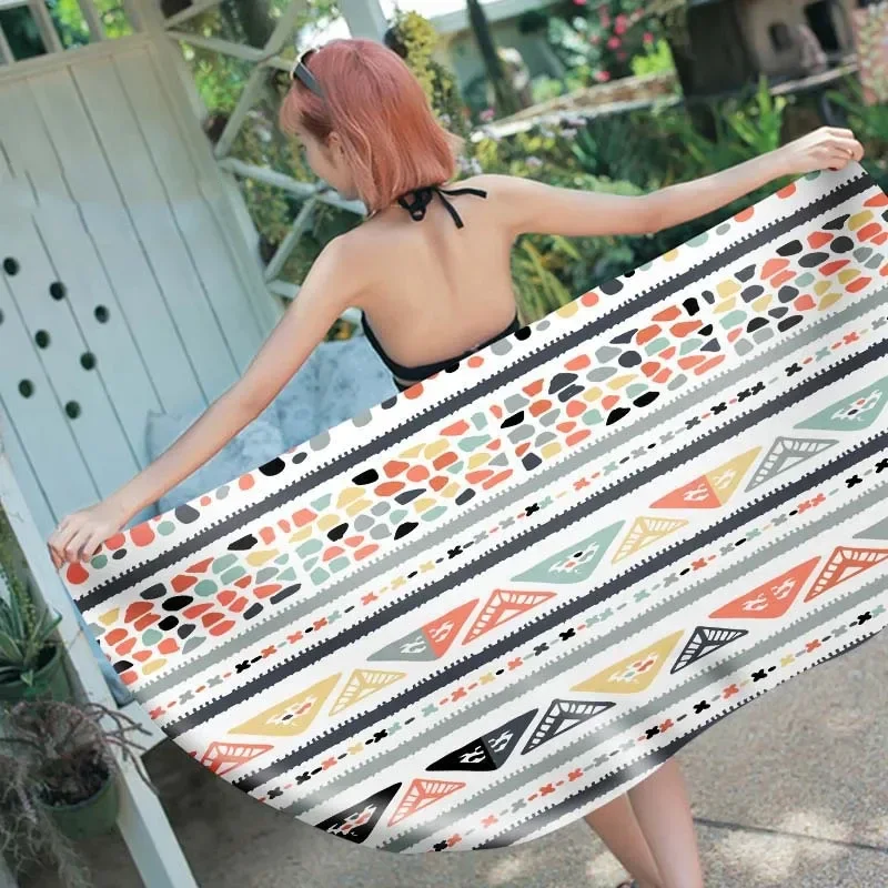 Handuk pantai motif Zigzag geometris etnik handuk pantai bebas pasir serat mikro olahraga berkemah Spa Gym handuk mandi cepat kering penutup renang