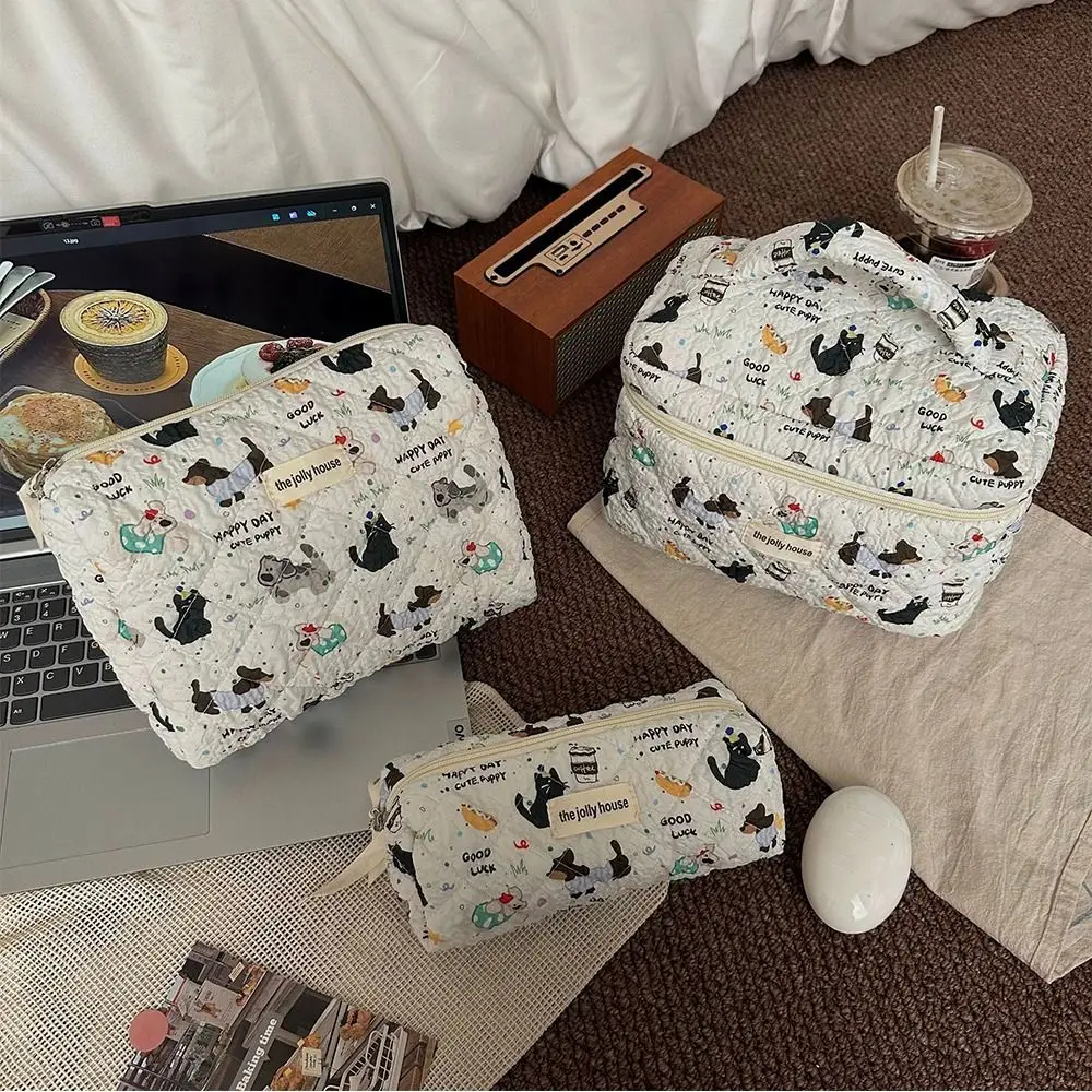 

Cute Large Capacity Cosmetic Bag Quilted Cartoon Toiletry Bag Makeup Bag for Women Girls